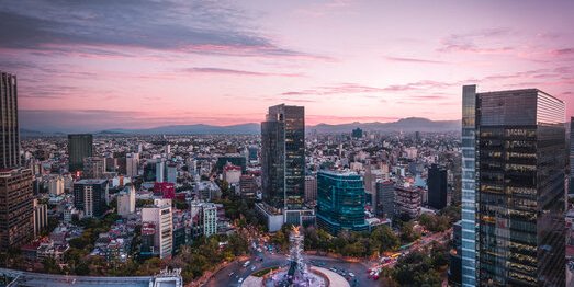 360_F_484790421_Lb7Vfqm9Jplge0TAGC1sJ0LjEjfxdEzQ