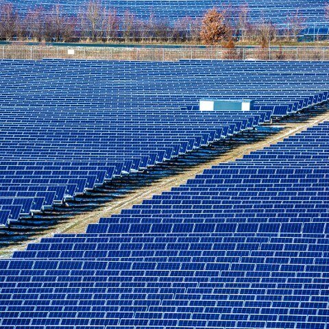 IBC-SOLAR-Symbolbild-Solarpark-kl